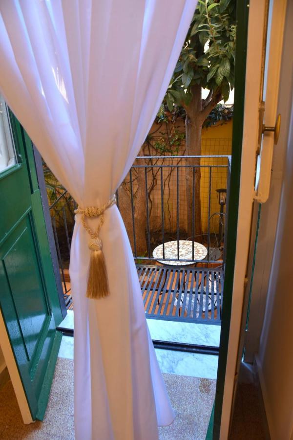 Ripa Garden Room And Suite 살레르노 외부 사진